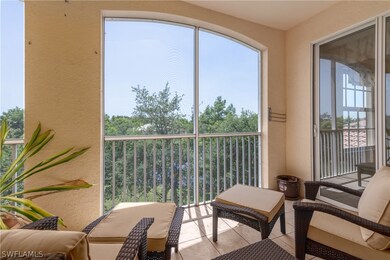 9045 Colby Dr unit 2422, Fort Myers, FL 33919 - photo 5