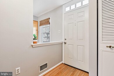 6910 Ducketts Ln, Elkridge, MD 21075 - photo 5