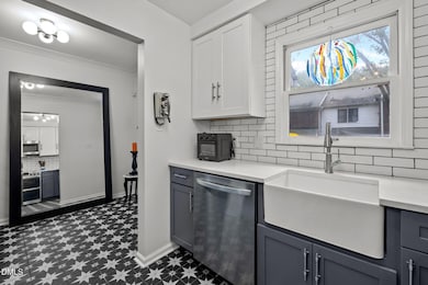 105 Sully Ct unit 18, Chapel Hill, NC 27514 - photo 7