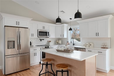 183 Shand Ave, Warwick, RI 02889 - photo 2