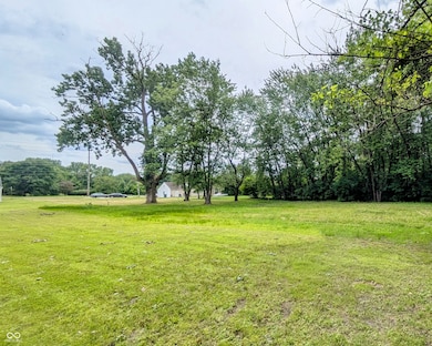 5448 E 30th St, Indianapolis, IN 46218 - photo 2