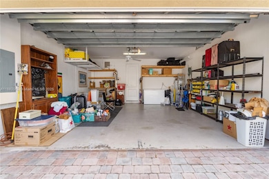 7702 Paddock Place, Davie, FL 33328 - photo 6