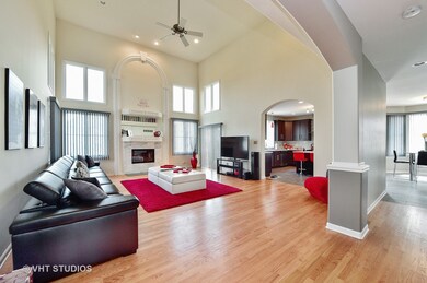 13 Carrington Ct, Hazel Crest, IL 60429 - photo 4