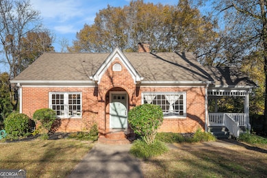 17 W Wright St, Winder, GA 30680 - photo 3