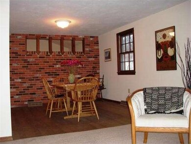 9 Halloway Ln, Northborough, MA 01532 - photo 6