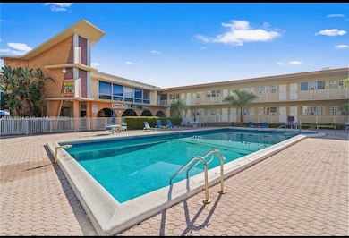 26 Diplomat Pkwy unit 2366, Hallandale Beach, FL 33009 - photo 6