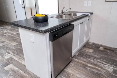 1480 Fay Rd unit 24, Loveland, OH 45140 - photo 6