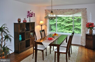 14509 Antigone Dr, North Potomac, MD 20878 - photo 5