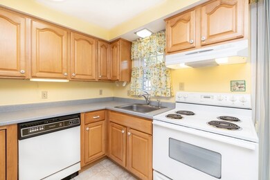 16 Corey Colonial, Agawam, MA 01001 - photo 4