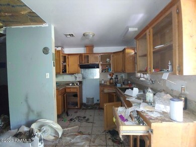3 Kitchen