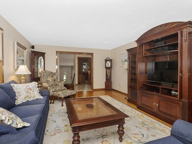 67 Edward Dr, Winchester, MA 01890 - photo 3