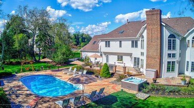 9 Liberty Knoll, Colts Neck, NJ 07722 - photo 2