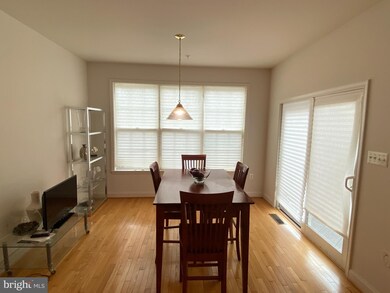 9121 Marlove Oaks Ln, Owings Mills, MD 21117 - photo 5