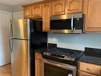 402 New River Rd unit 106, Manville, RI 02838 - photo 4