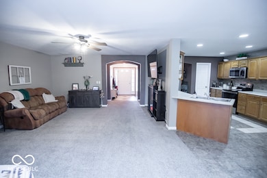 1675 Twin Oaks Dr, North Vernon, IN 47265 - photo 7