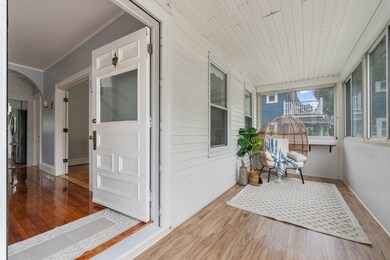 29 Garnet Rd, West Roxbury, MA 02132 - photo 4