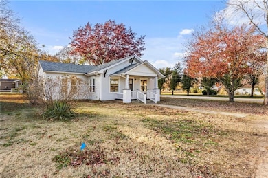 2002 S Holbrook St, Fort Scott, KS 66701 - photo 3