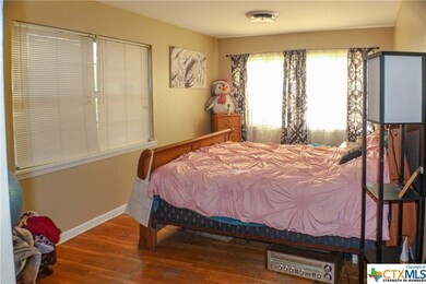 517 Kate St, Copperas Cove, TX 76522 - photo 6