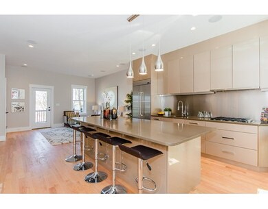 40 Sheridan St, Jamaica Plain, MA 02130 - photo 2