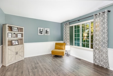 5700 Lantern Ln, Midland, MI 48642 - photo 3