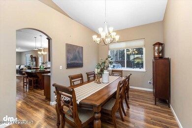 05-13350 Rosser Dining Room