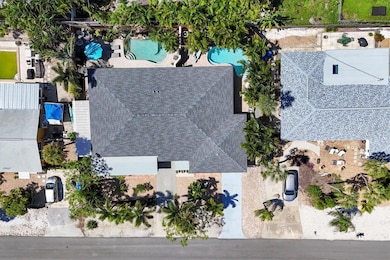 208 82nd St unit B, Holmes Beach, FL 34217 - photo 3