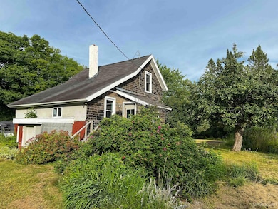 54866 Tecumseh Rd, Calumet, MI 49913 - photo 5