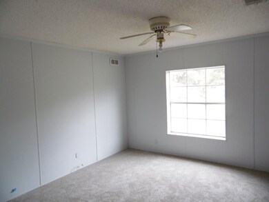 102 Crystal Ln, Crawfordville, FL 32327 - photo 7