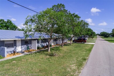 311 E Phoenix St unit 325, Lake Placid, FL 33852 - photo 5