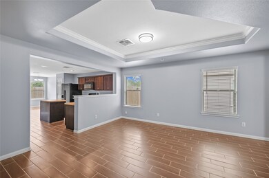 8831 Summerset Meadow Ct, Houston, TX 77075 - photo 7