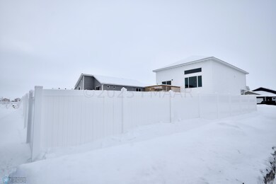 7206 27th St S, Fargo, ND 58104 - photo 7