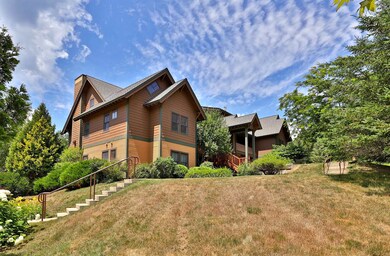 28 Carriage Ln unit E2, Cavendish, VT 05153 - photo 2