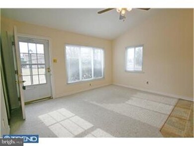 69 Cedarwood Ct, West Deptford, NJ 08066 - photo 5