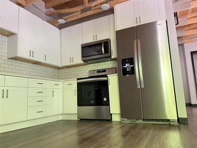 Kitchen, Granite Countertops