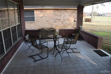 323 Rebecca Dr, Alamo, TX 78516 - photo 6