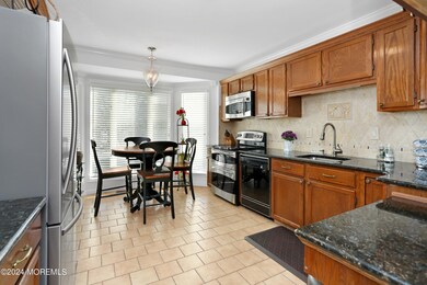 120 Ambassador Dr, Red Bank, NJ 07701 - photo 6