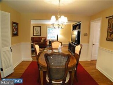 614 E Camden Ave, Moorestown, NJ 08057 - photo 4