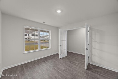 4112 Ocracoke Ct, James City, NC 28560 - photo 5