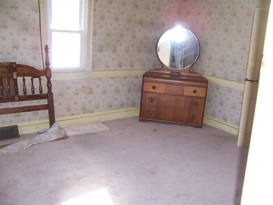 37 N Groton Rd, Hebron, NH 03241 - photo 4