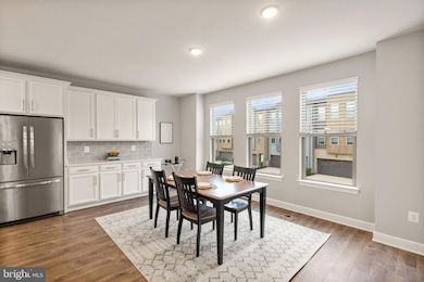 9874 Buchanan Loop, Manassas, VA 20110 - photo 6