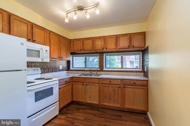 9945 Shoshone Way, Randallstown, MD 21133 - photo 3