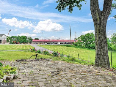 1050 Pottsville Pike, Shoemakersville, PA 19555 - photo 6