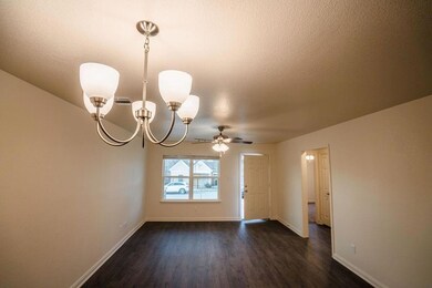 406 Atlantic St, Cleburne, TX 76031 - photo 5