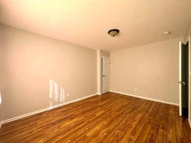 2267 Kennedy Blvd unit 2, Jc, Bergen-Lafayett, NJ 07304 - photo 5