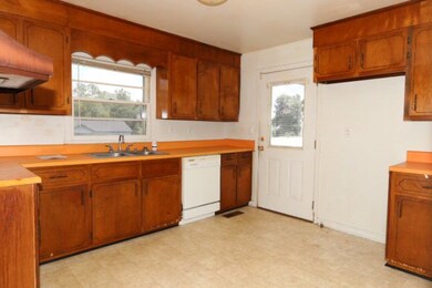 3904 Blair Ct, Macon, GA 31206 - photo 2