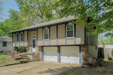 806 NW North Summit Cir, Blue Springs, MO 64015 - photo 3