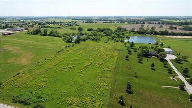 20460 S Quivira Rd, Spring Hill, KS 66083 - photo 4