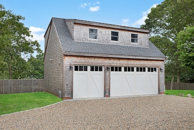 37 Weeks Ln, Edgartown, MA 02539 - photo 3