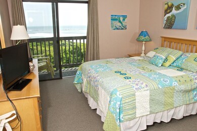 2509 W Fort MacOn Rd unit B304, Atlantic Beach, NC 28512 - photo 5