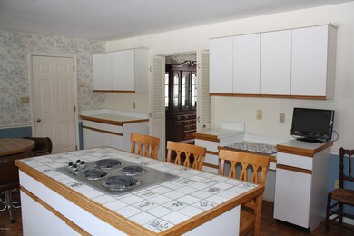 678 S Egremont Rd, Great Barrington, MA 01230 - photo 5